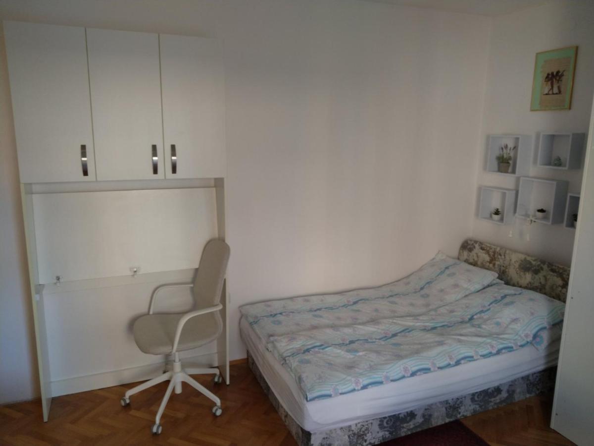 Apartma Ladinka Izola Εξωτερικό φωτογραφία